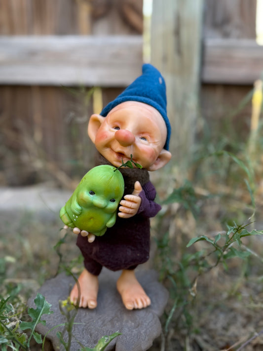Duende artesanal articulado, figura de duende del bosque, muñeco artesanal coleccionable. Mide aproximadamente 25 cm. Modelo 10