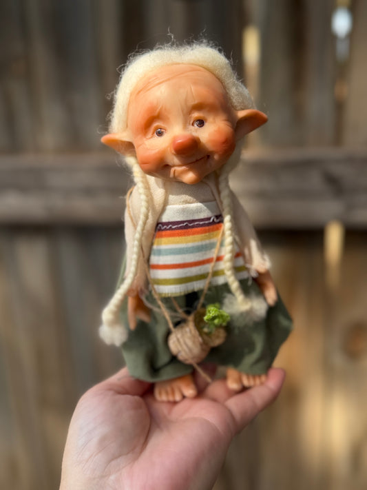 La Abuela, The Elderwood Keepers – The Keeper of Seeds