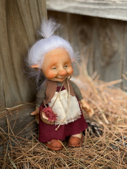 La Abuela, The Elderwood Keepers – The Keeper of Seeds