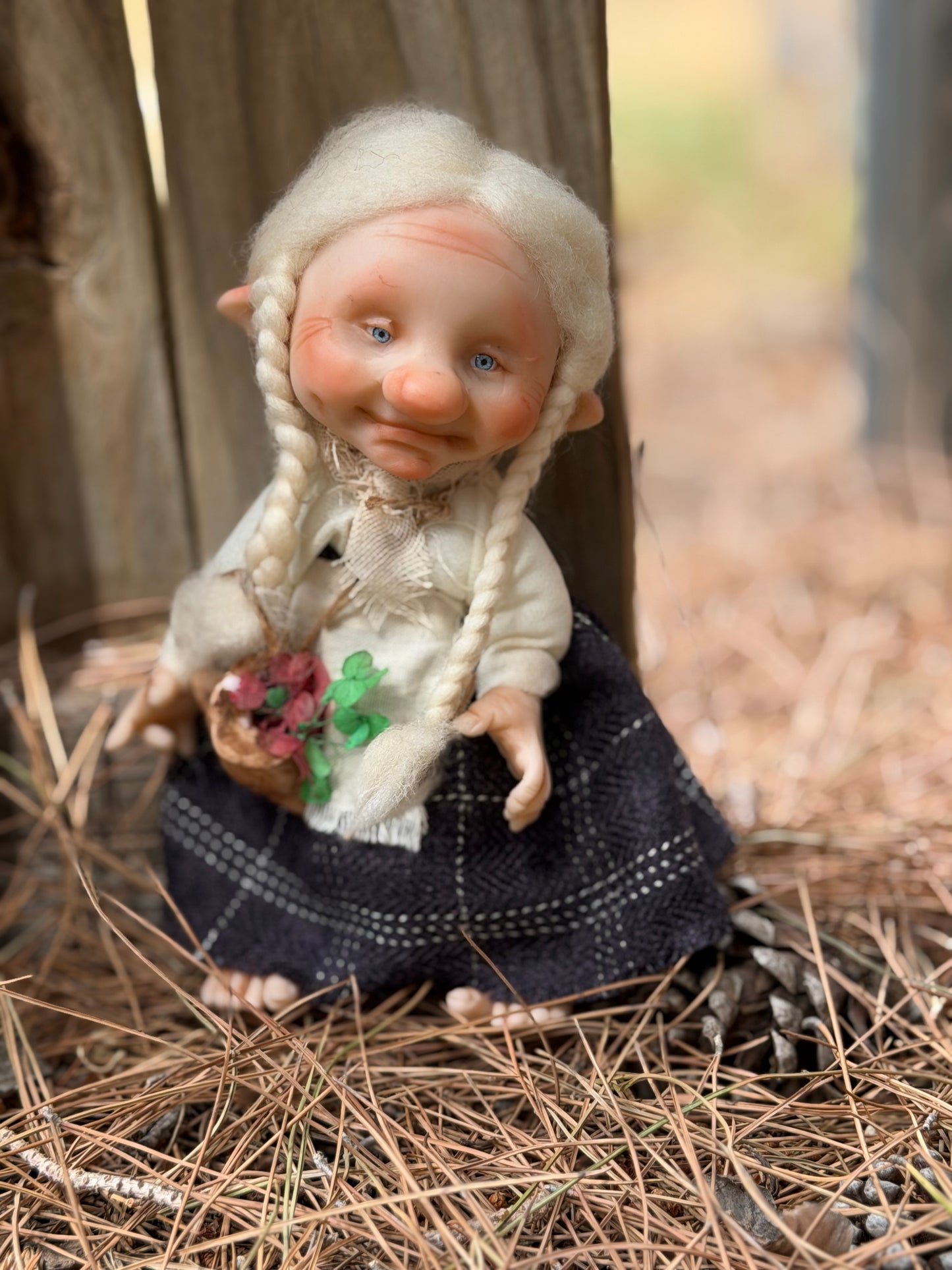 La Abuela, The Elderwood Keepers – The Keeper of Seeds