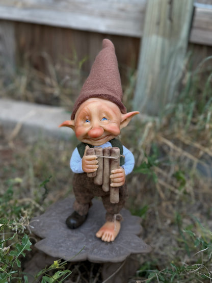 Duende artesanal articulado, figura de duende del bosque, muñeco artesanal coleccionable. Mide aproximadamente 25 cm. Modelo 3