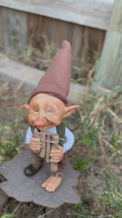 Duende artesanal articulado, figura de duende del bosque, muñeco artesanal coleccionable. Mide aproximadamente 25 cm. Modelo 3